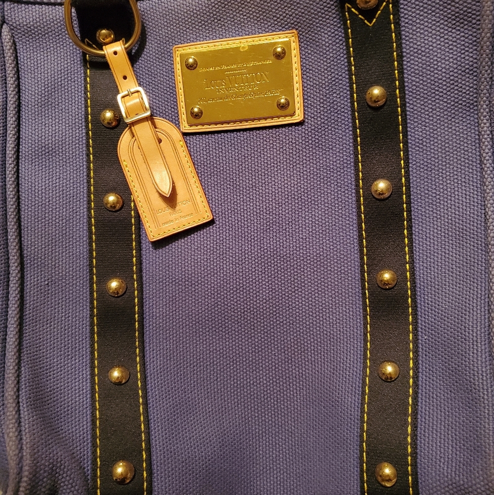Louis Vuitton Antiqa Cabas